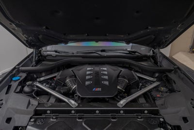 2024 BMW X5 M60i