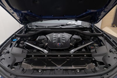 2026 BMW X7 ALPINA XB7
