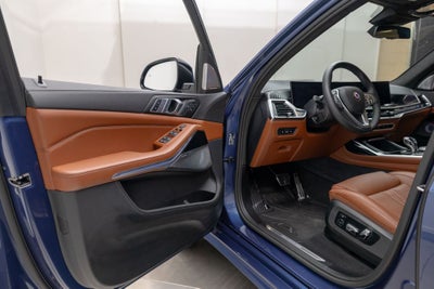 2026 BMW X7 ALPINA XB7