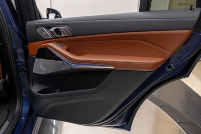 2026 BMW X7 ALPINA XB7