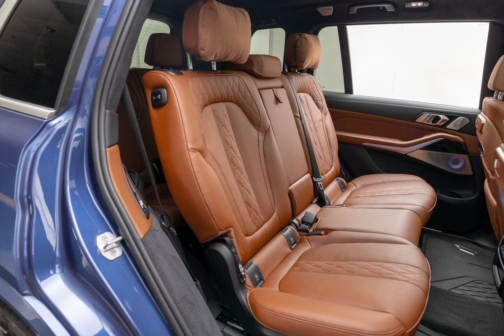 2026 BMW X7 ALPINA XB7