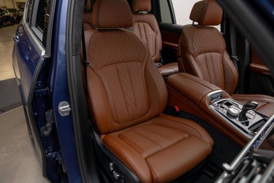 2026 BMW X7 ALPINA XB7