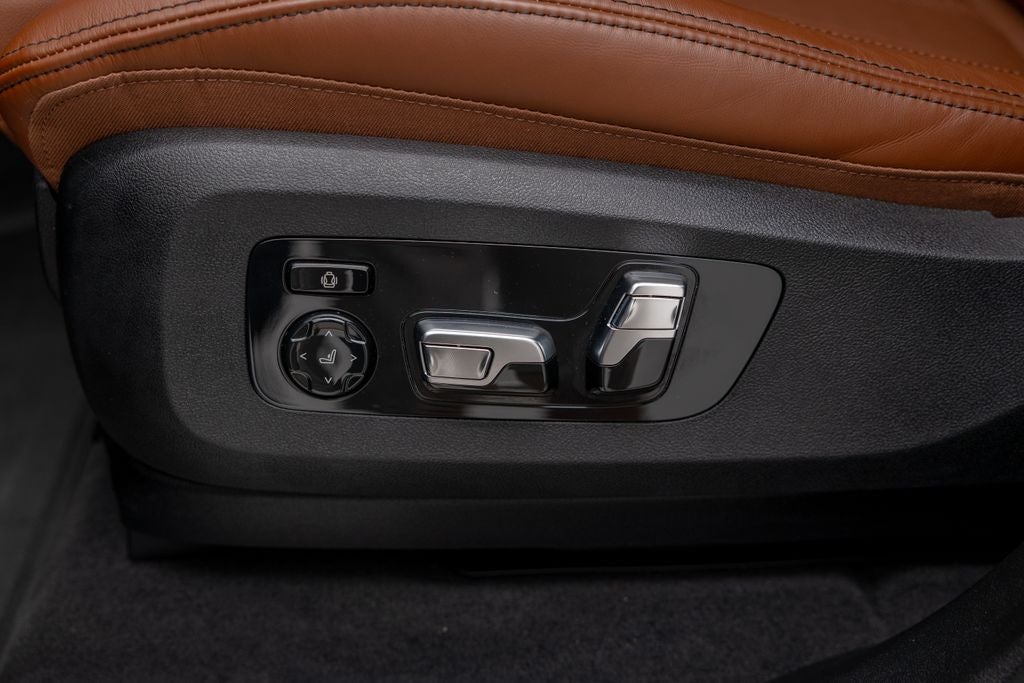 2026 BMW X7 ALPINA XB7