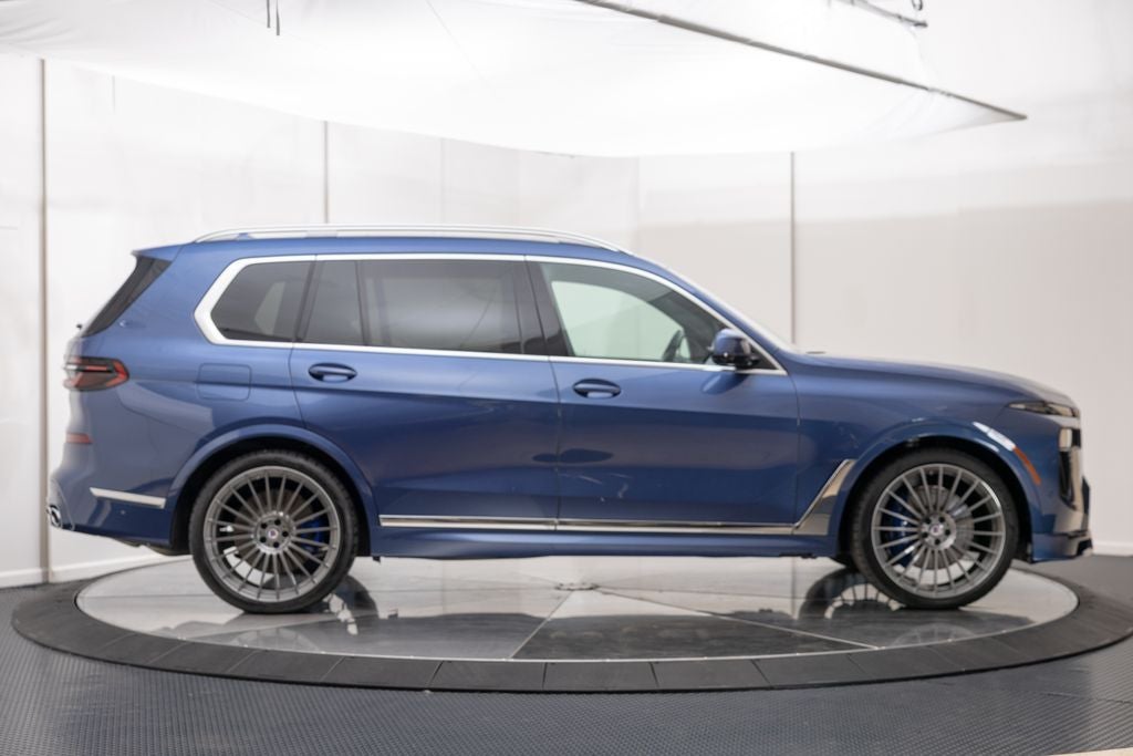 2026 BMW X7 ALPINA XB7