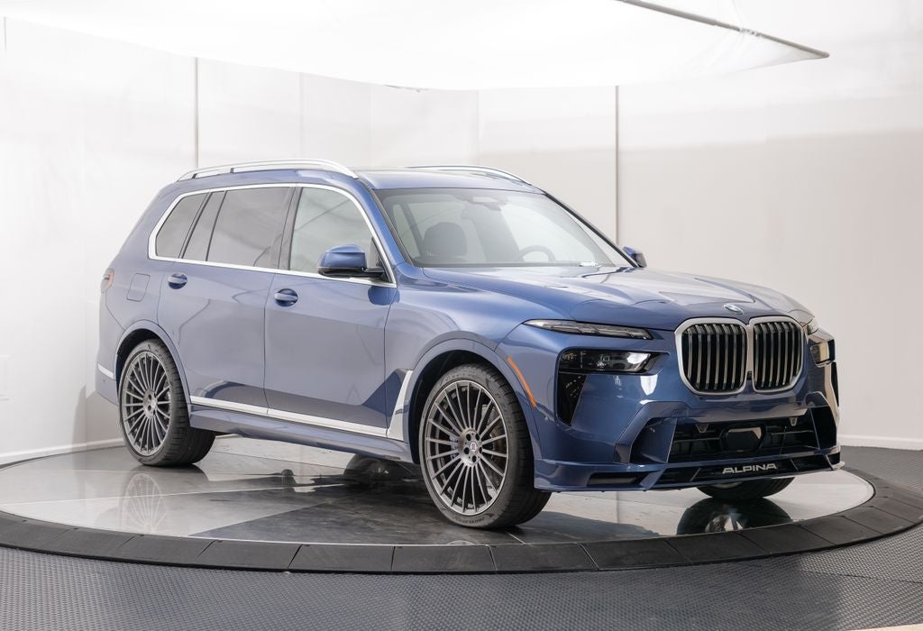 2026 BMW X7 ALPINA XB7