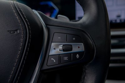 2025 BMW X5 xDrive50e