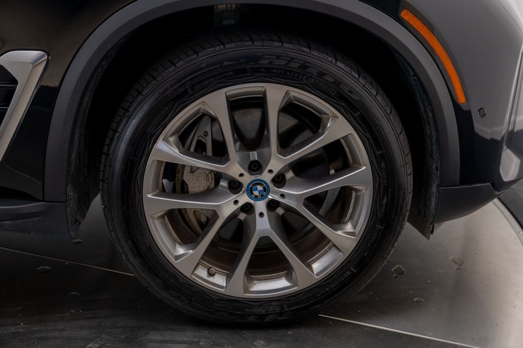 2025 BMW X5 xDrive50e