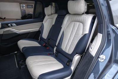 2019 BMW X7 xDrive50i
