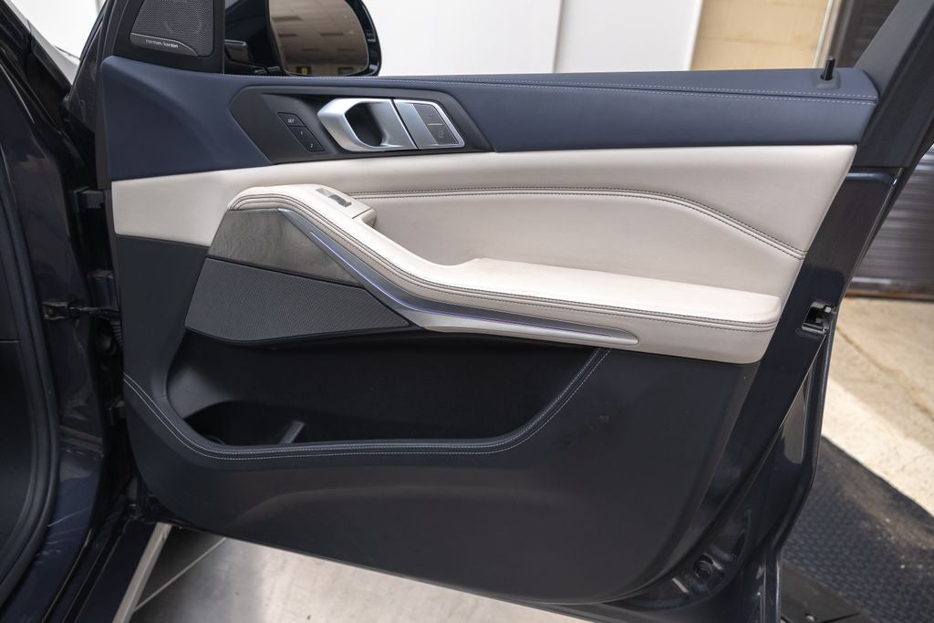 2019 BMW X7 xDrive50i