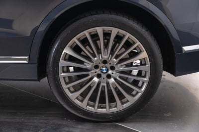2019 BMW X7 xDrive50i