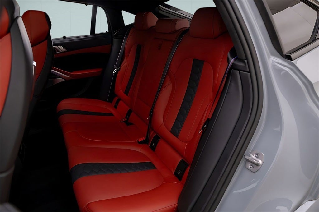2025 BMW X6 M Base