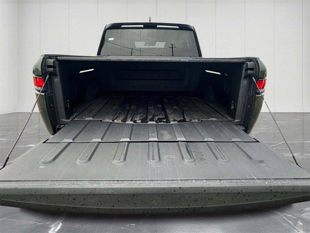 2025 Rivian R1T Adventure