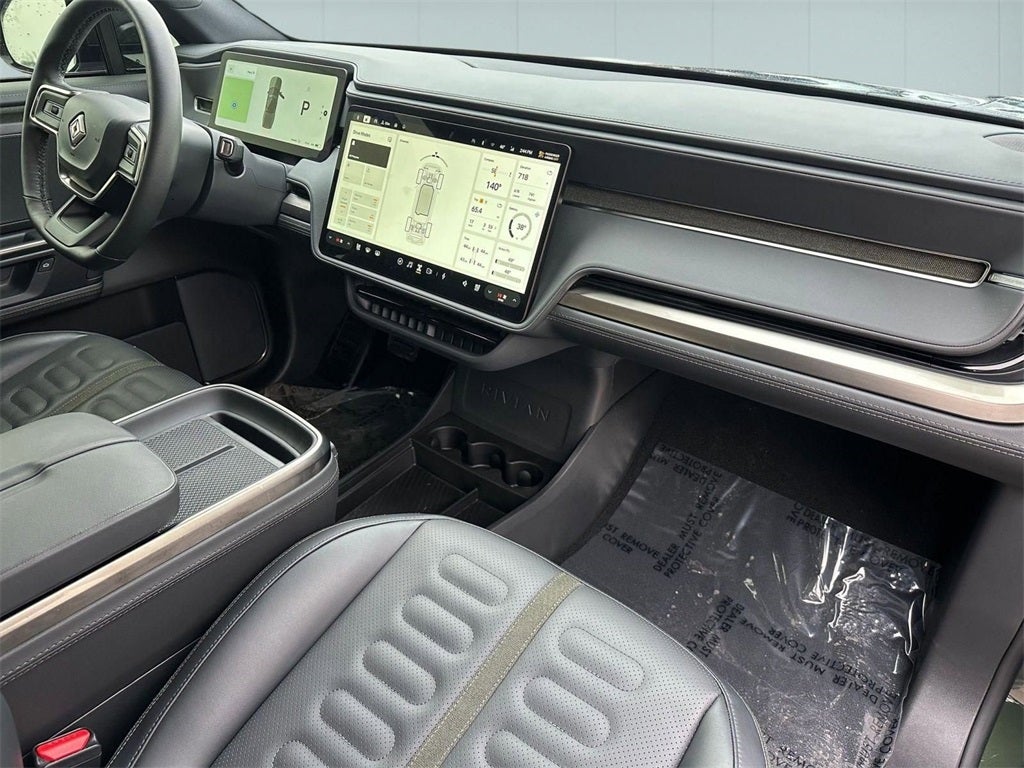 2025 Rivian R1T Adventure