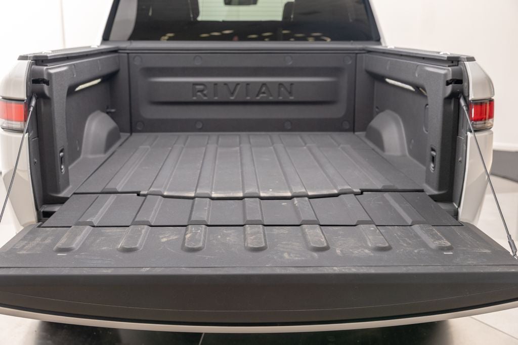 2025 Rivian R1T Adventure Dual Motor Standard Pack