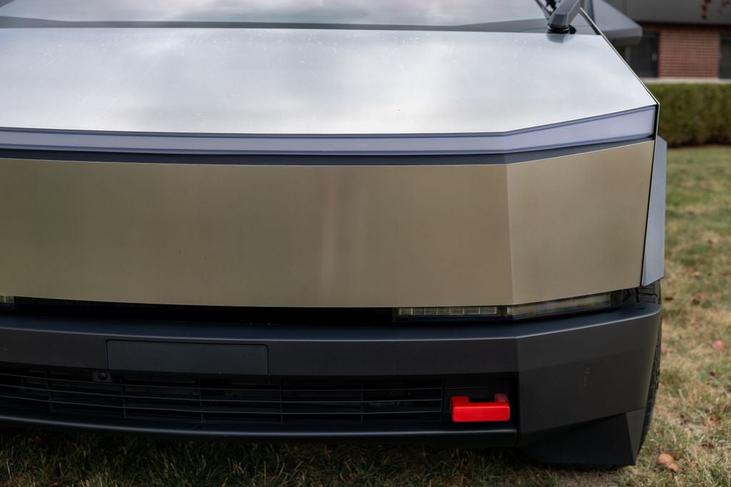 2025 Tesla Cybertruck Long Range