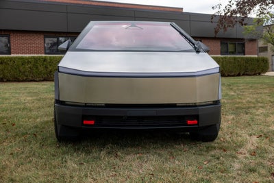2025 Tesla Cybertruck Long Range