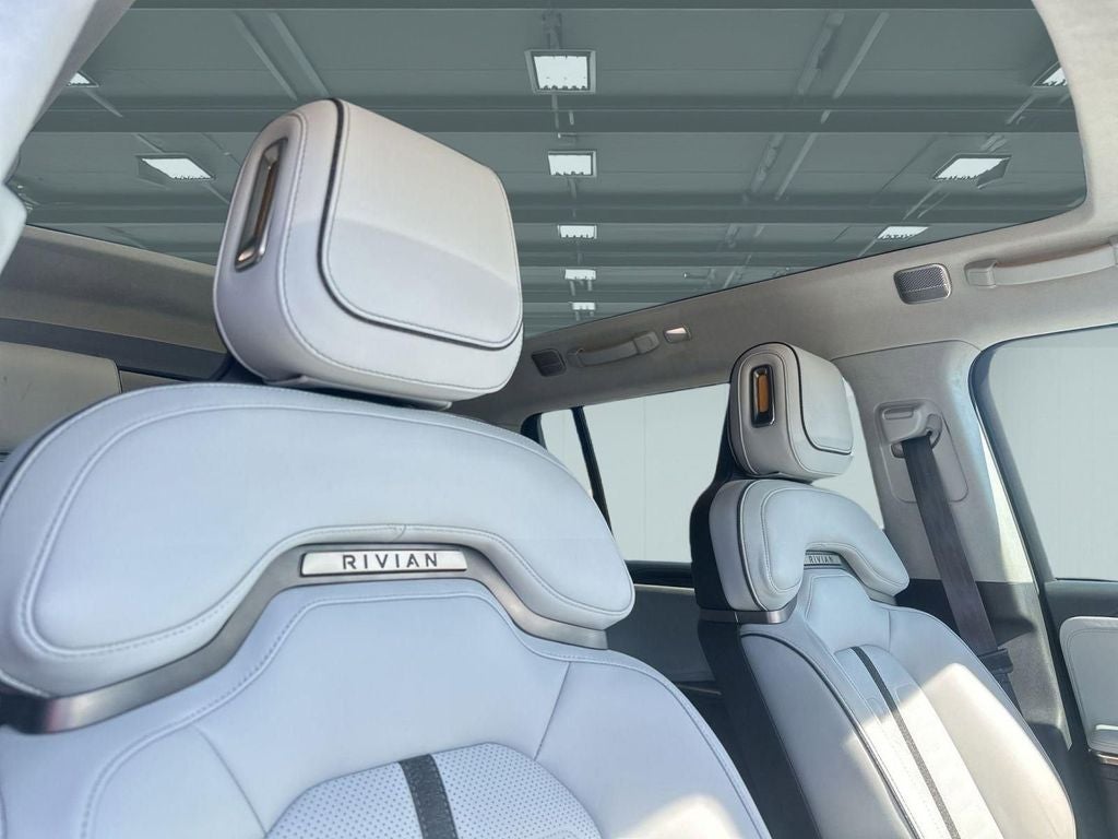 2023 Rivian R1S Launch Edition