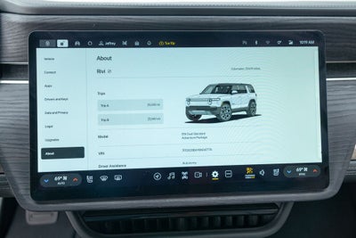 2025 Rivian R1S Adventure Dual Motor Standard Pack