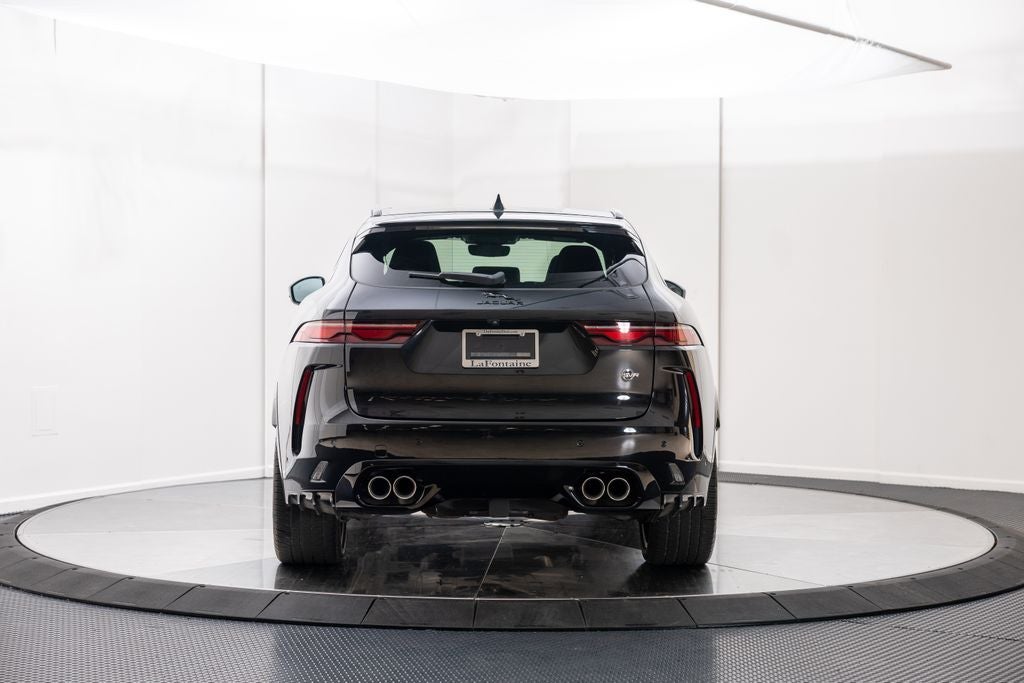 2024 Jaguar F-PACE SVR