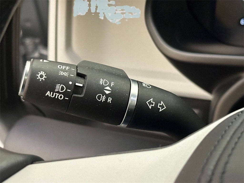 2023 Land Rover Defender 110 X-Dynamic SE