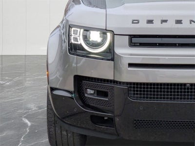 2023 Land Rover Defender 130 X-Dynamic SE