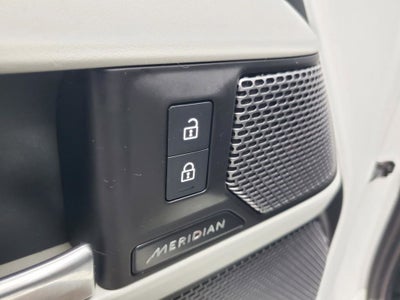 2024 Land Rover Defender 110 S