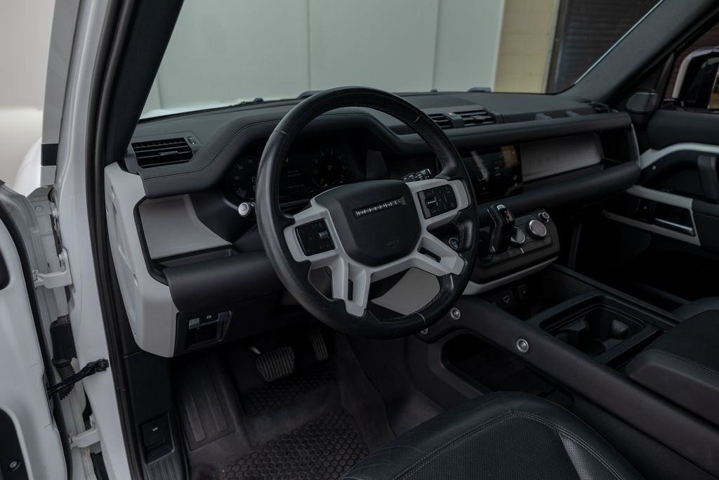 2024 Land Rover Defender 110 S