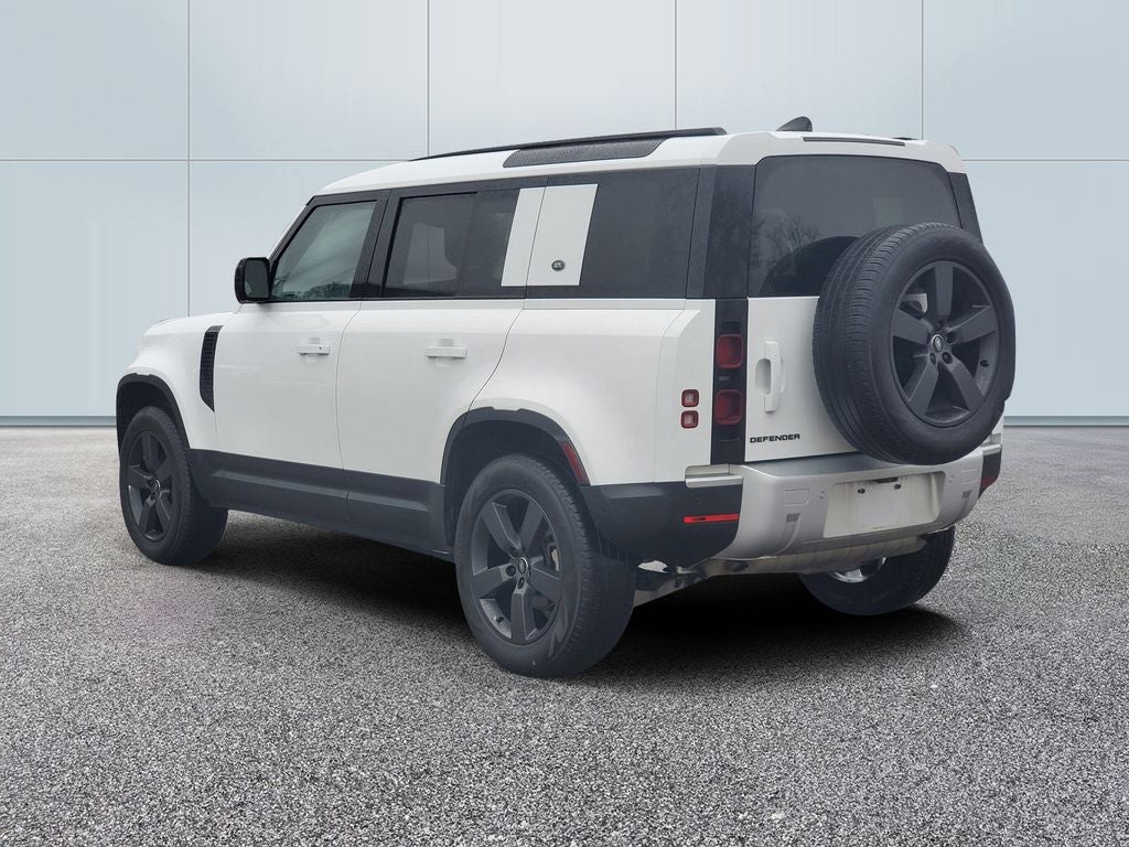 2024 Land Rover Defender 110 S