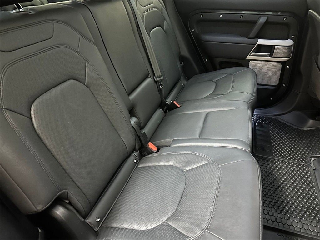 2024 Land Rover Defender 130 S