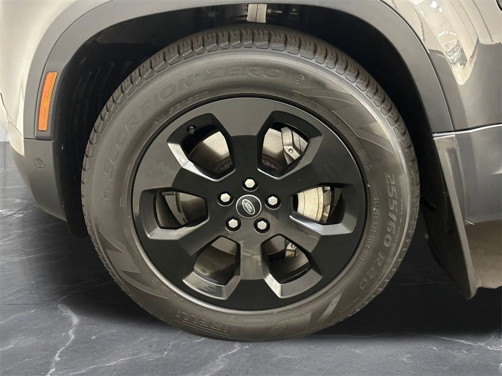 2024 Land Rover Defender 130 S