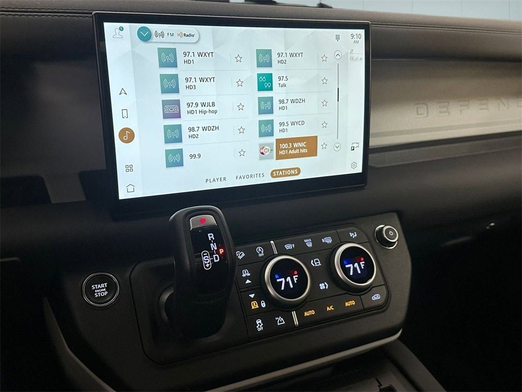 2024 Land Rover Defender 130 S