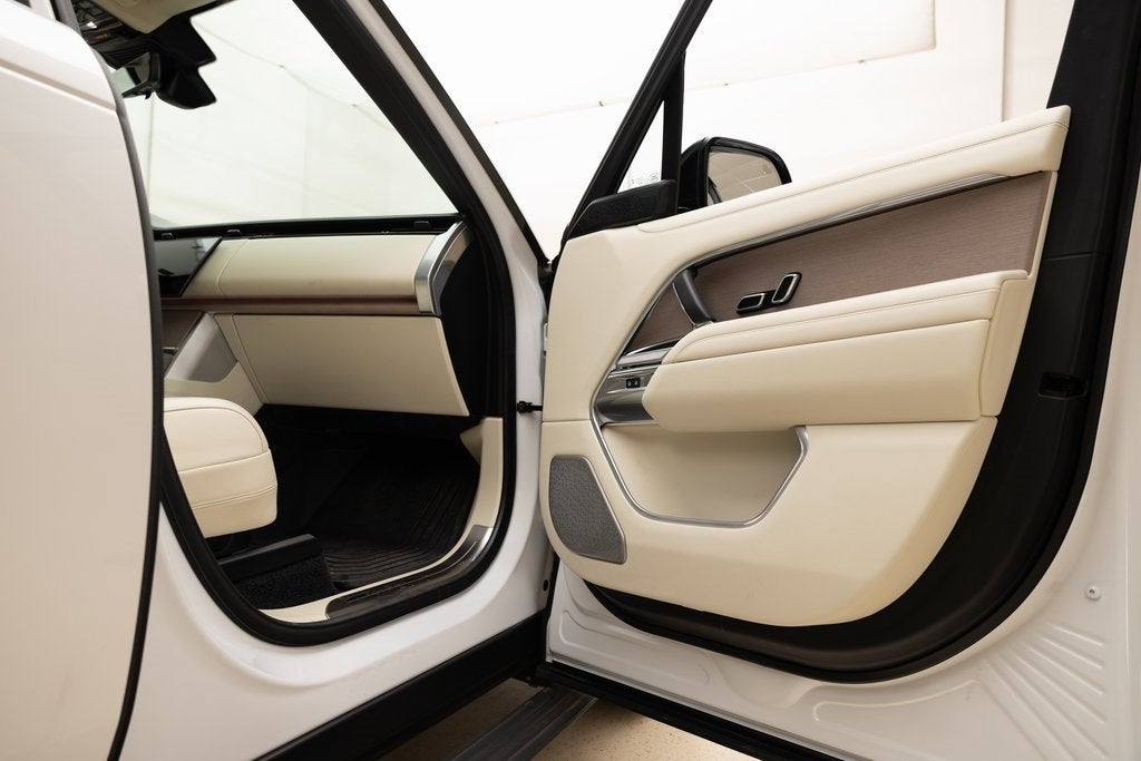 2025 Land Rover Range Rover Autobiography