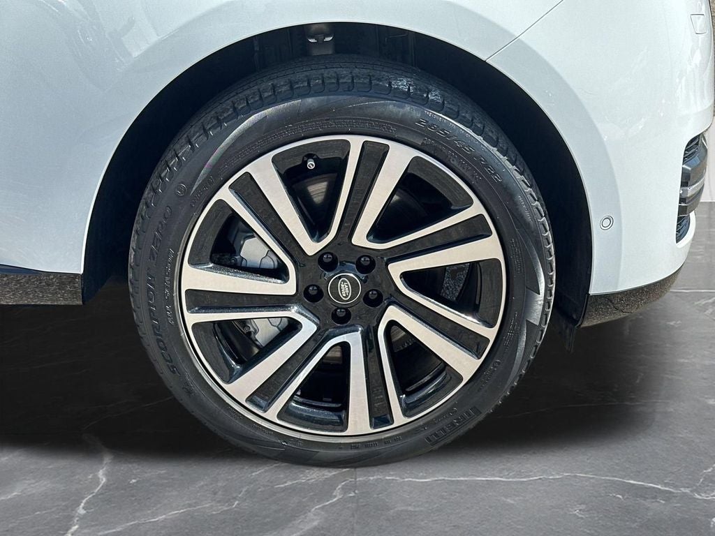 2023 Land Rover Range Rover SE