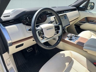 2023 Land Rover Range Rover SE
