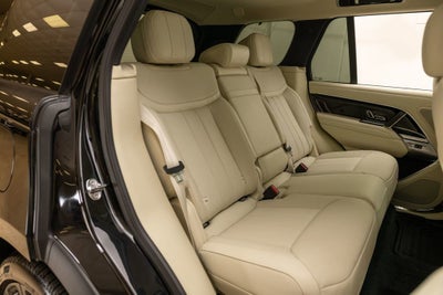 2025 Land Rover Range Rover SE