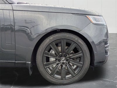 2023 Land Rover Range Rover SE