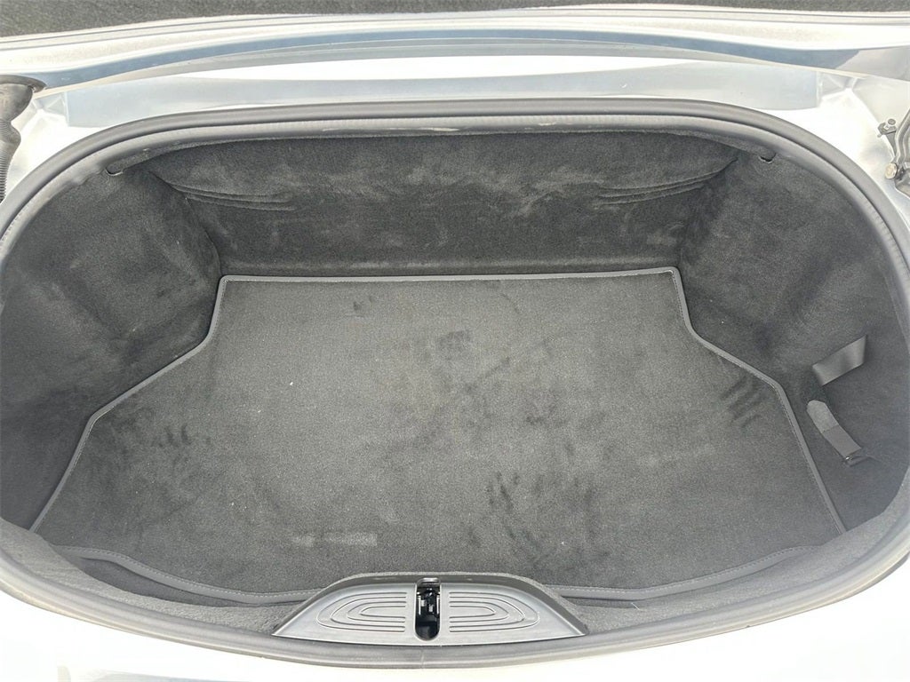 2022 Aston Martin Vantage Base