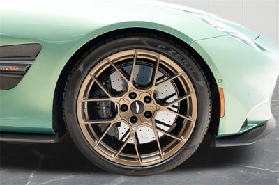 2025 Aston Martin Vanquish V12