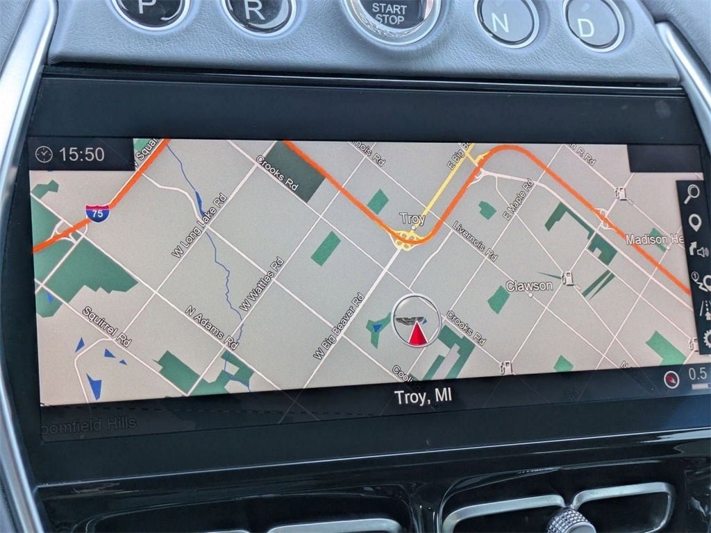 2021 Aston Martin DBX Base