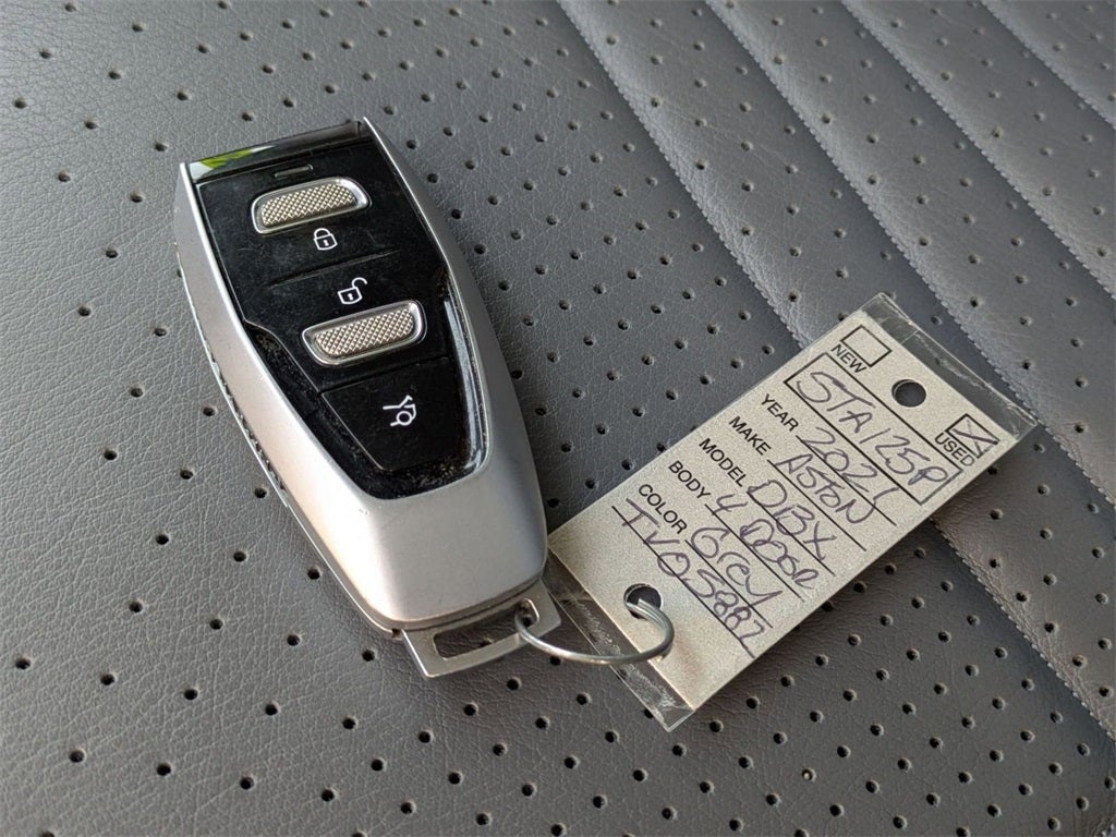 2021 Aston Martin DBX Base