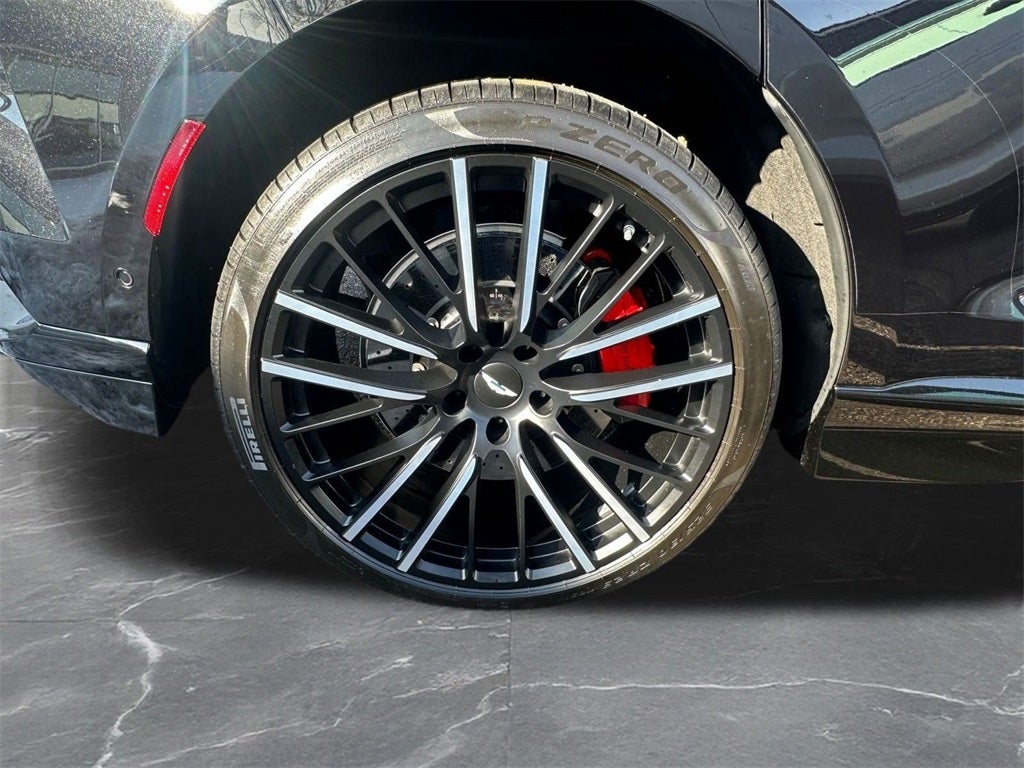 2023 Aston Martin DBX 707