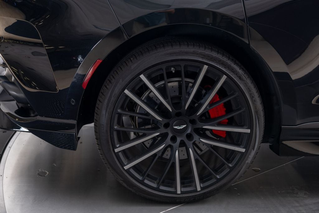 2023 Aston Martin DBX 707