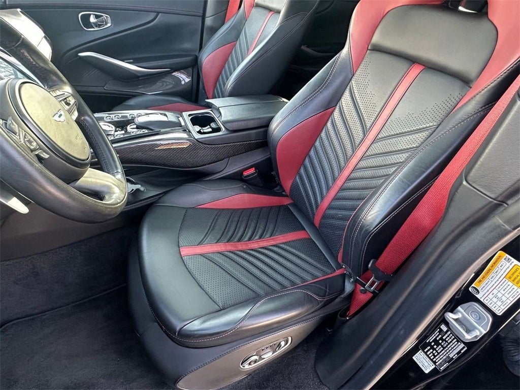 2023 Aston Martin DBX 707