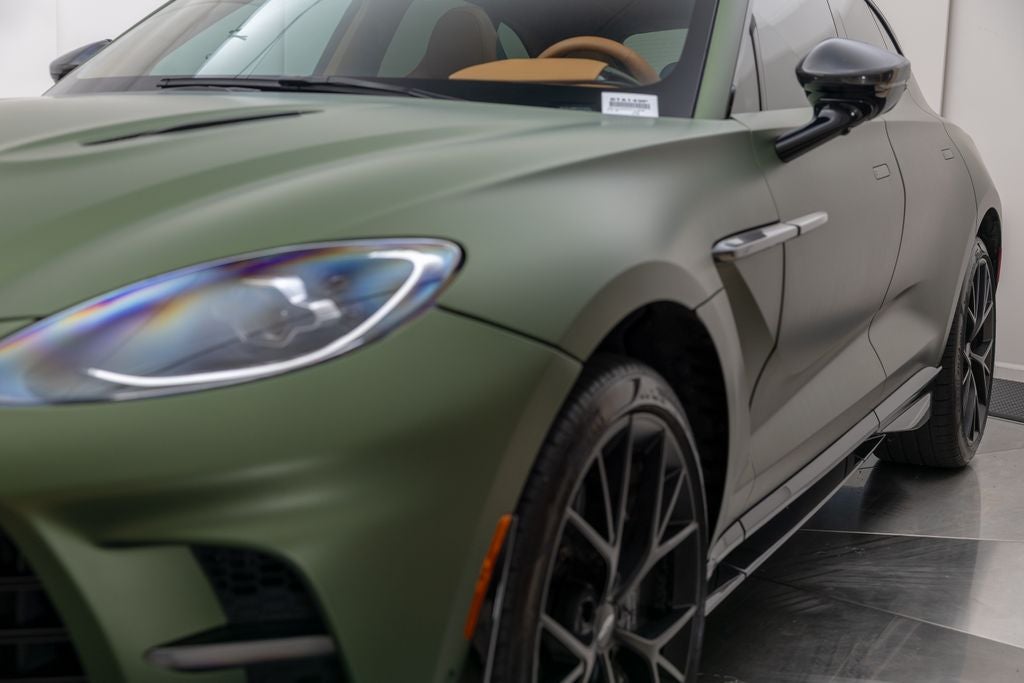 2025 Aston Martin DBX 707