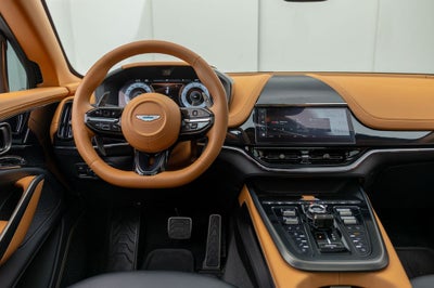 2025 Aston Martin DBX 707