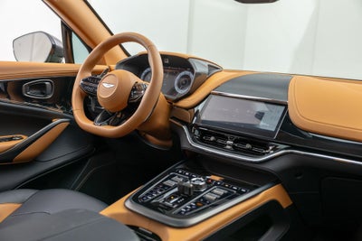 2025 Aston Martin DBX 707