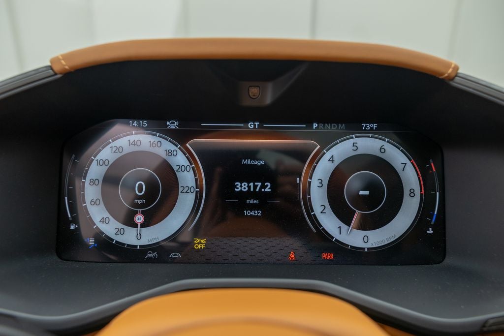 2025 Aston Martin DBX 707