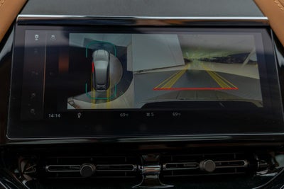2025 Aston Martin DBX 707