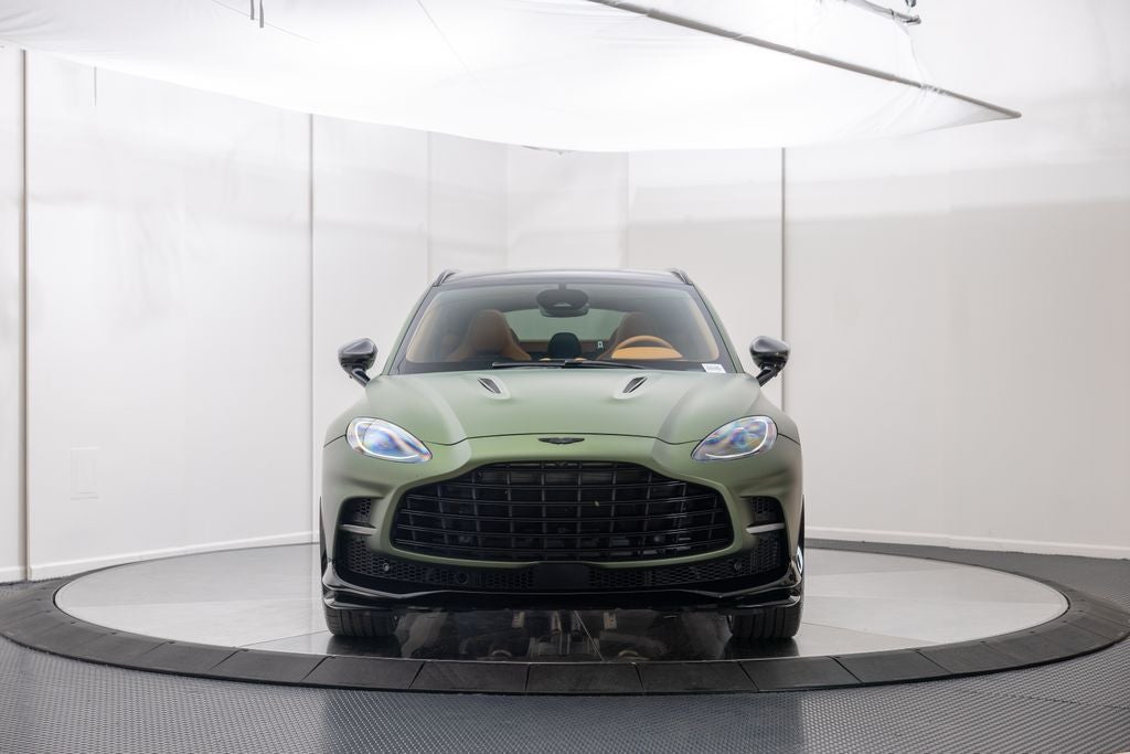 2025 Aston Martin DBX 707