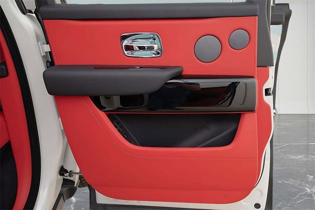 2023 Rolls-Royce Cullinan Base